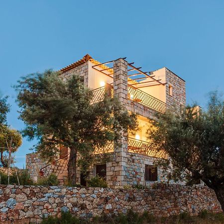 Villa Armonia, Sunset View And Relaxing Beach Vibe Proastion Exterior photo