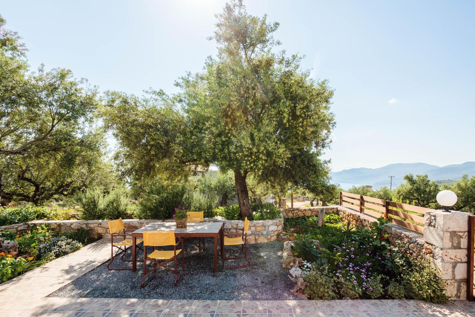 Villa Armonia, Sunset View And Relaxing Beach Vibe Proastion Exterior photo