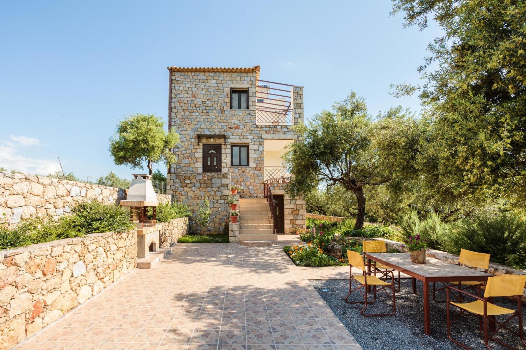 Villa Armonia, Sunset View And Relaxing Beach Vibe Proastion Exterior photo